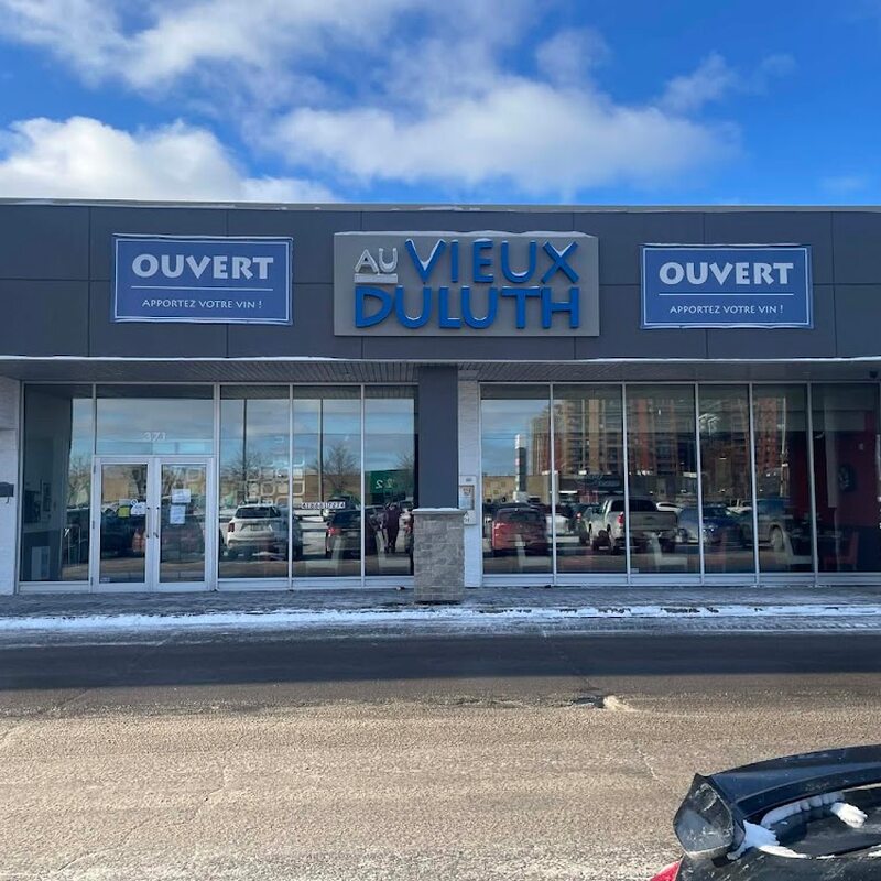 Au Vieux Duluth - Grill, Italian, Pizza, Salads, Pasta Restaurants in Quebec