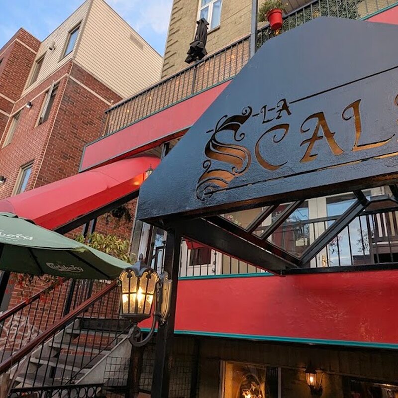Trattoria La Scala & La Piccola - Grill, Italian, Pizza, Salads, Pasta Restaurants in Quebec