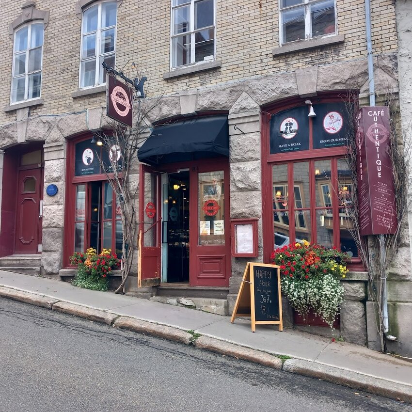Le Petit Coin Latin - Tea, Pastries Restaurants in Old-Quebec