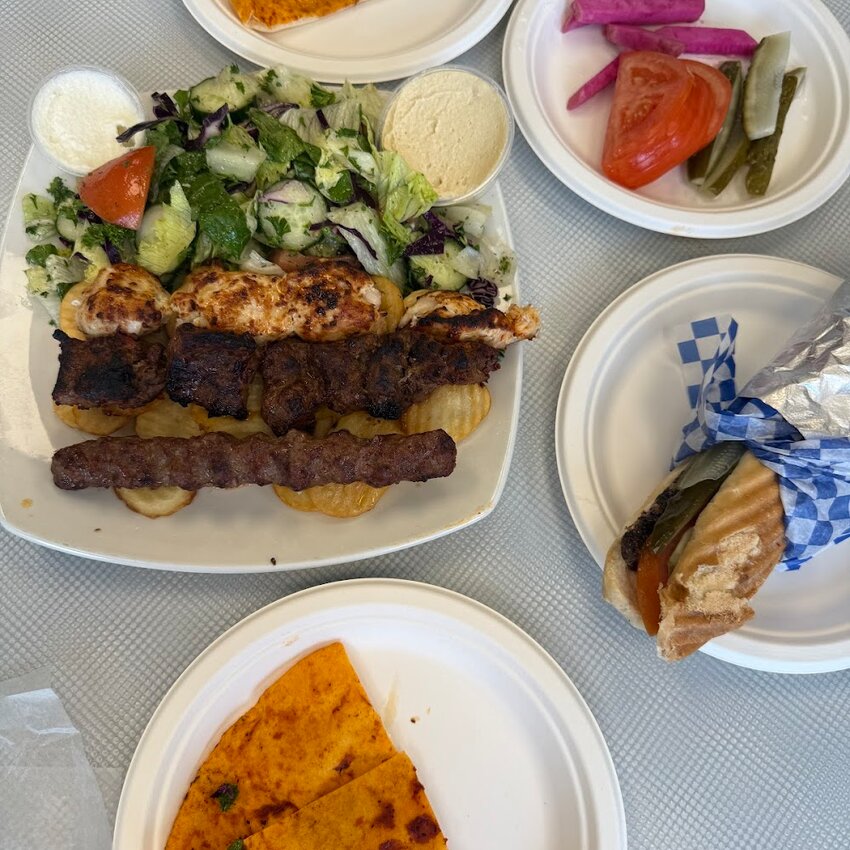 Au Vieux Massis - Restaurants Cafés, Turques, Libanais à Laval