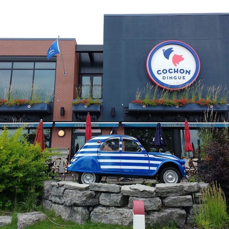 Le Cochon Dingue - BBQ, Grill, Burgers, Rotisseries, Salads Restaurants in Quebec