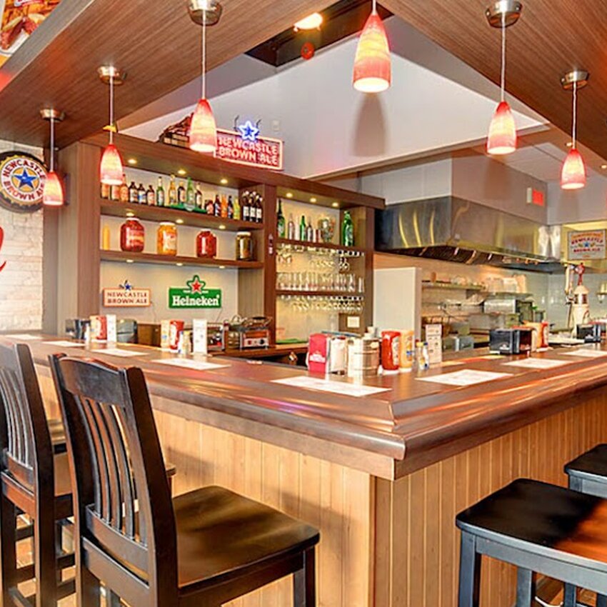 Edward Smoked Meat -  Restaurants Near: J4B0B1