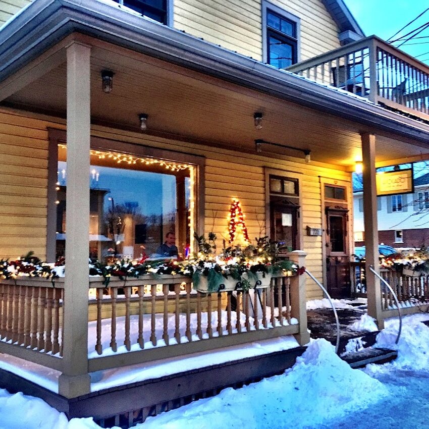 Avocado Sushi du Village - Restaurants Service de traiteur &agrave; Pointe-Claire