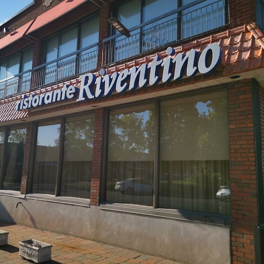 Riventino - Restaurants Pizza, Ramen pr&egrave;s de: H4E3J2