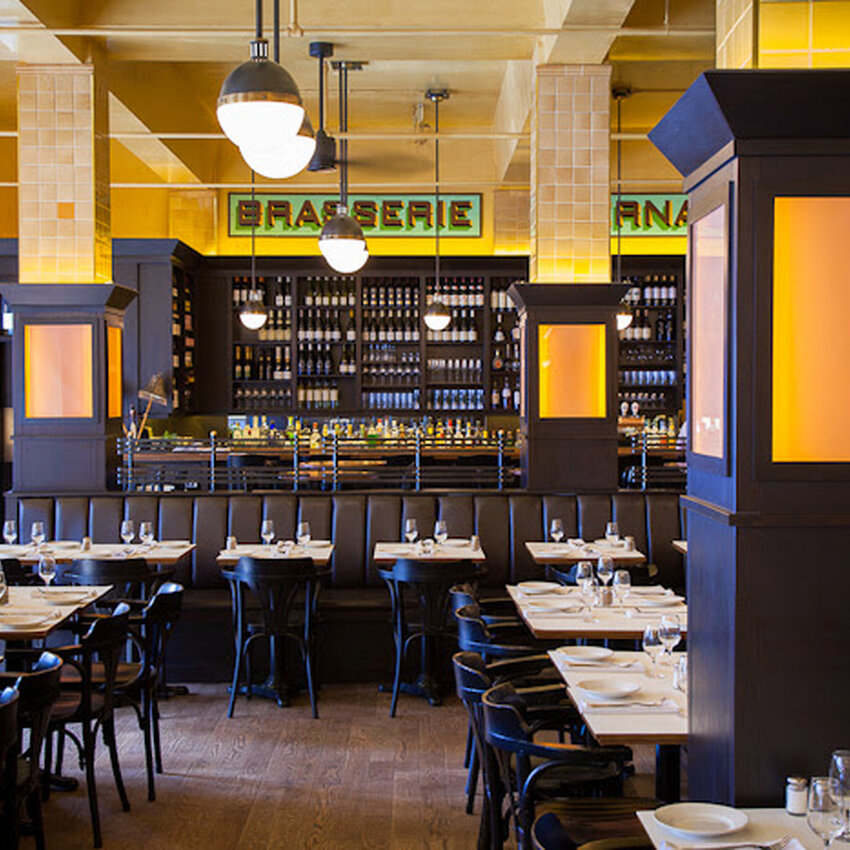 Brasserie Bernard - Restaurants Brunch pr&egrave;s de: H3S1J6