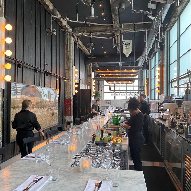 Le Serpent - Restaurants de Montréal