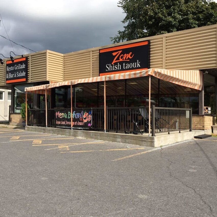 Zone Shish Taouk - Restaurants pr&egrave;s de: J3A1L2