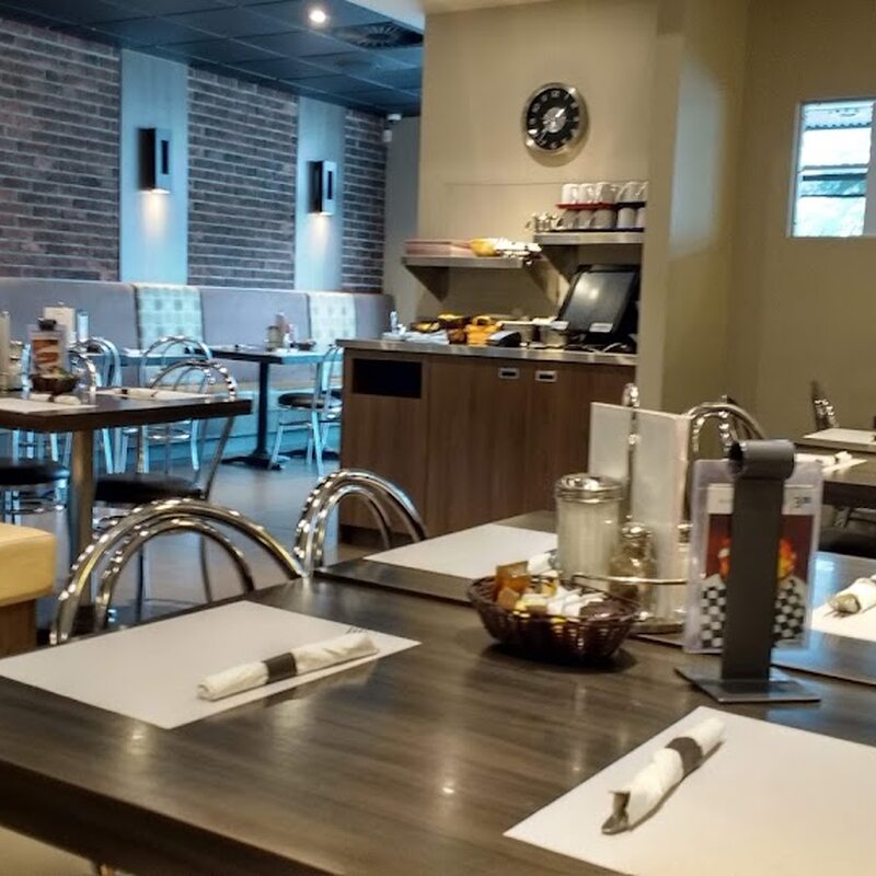 Le Resto Pub Délice Restaurant