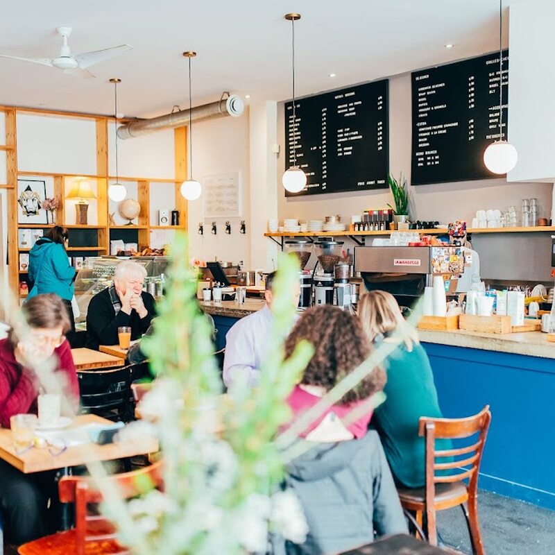 Station W - Restaurants in Montreal