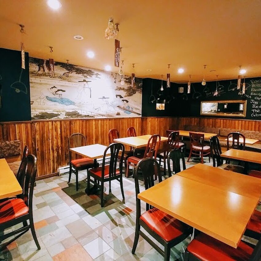 Restaurant Makoto - Restaurants Cor&eacute;ens, Deli Brunch pr&egrave;s de: H2V4E4