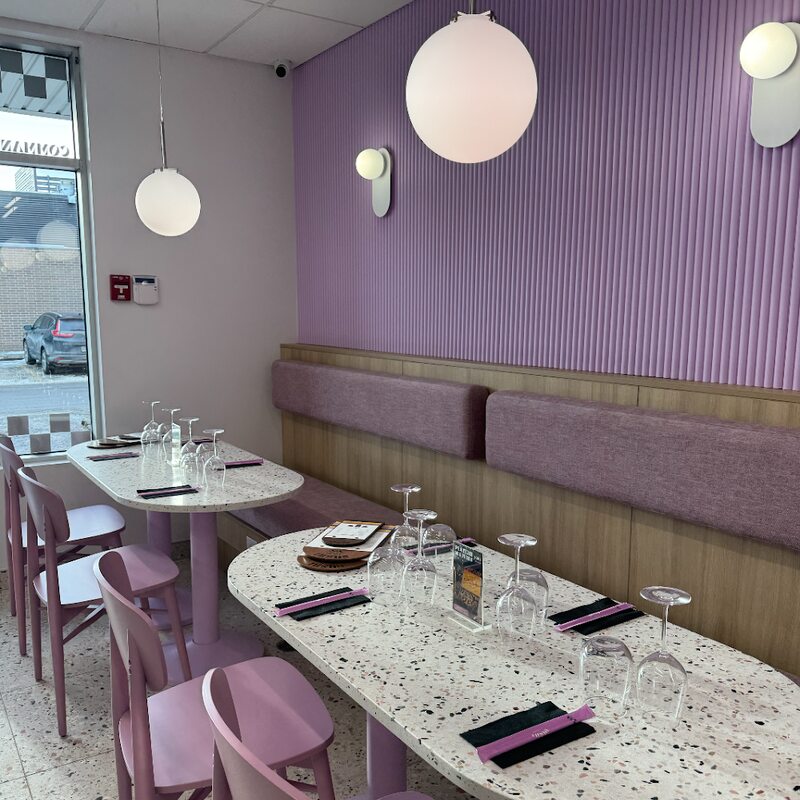 Sushi Taxi - Asian, Japanese, Sushi, Poke Bowls Restaurants in Quebec