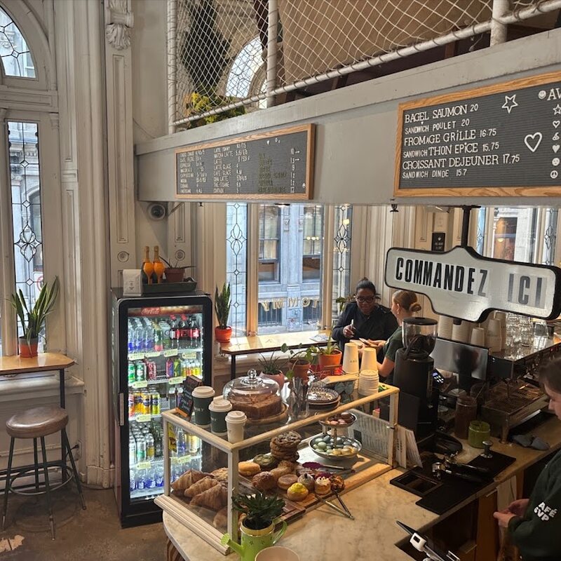 Tommy Café - Restaurants Grecs, Salades de Montréal