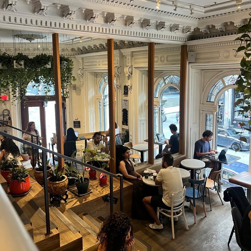 Tommy Café - Restaurants in Montreal