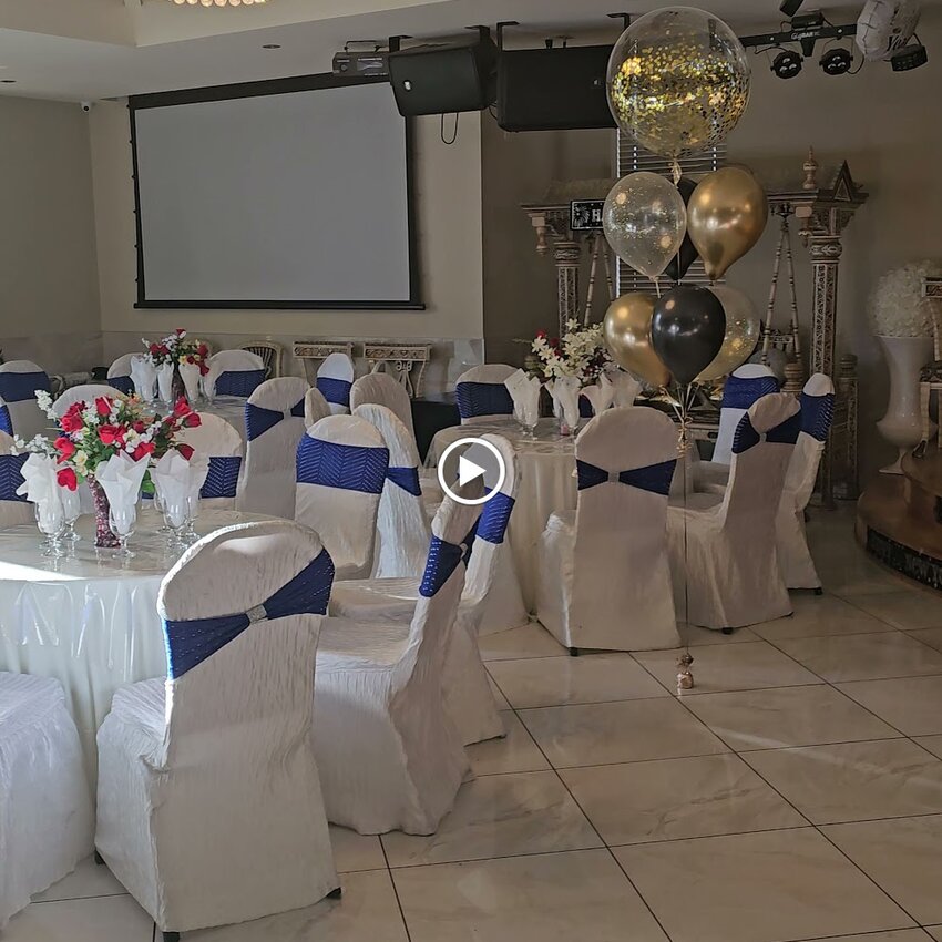 Dera Restaurant - Montreal Indian, Desserts & Sweets, Halal Restaurants