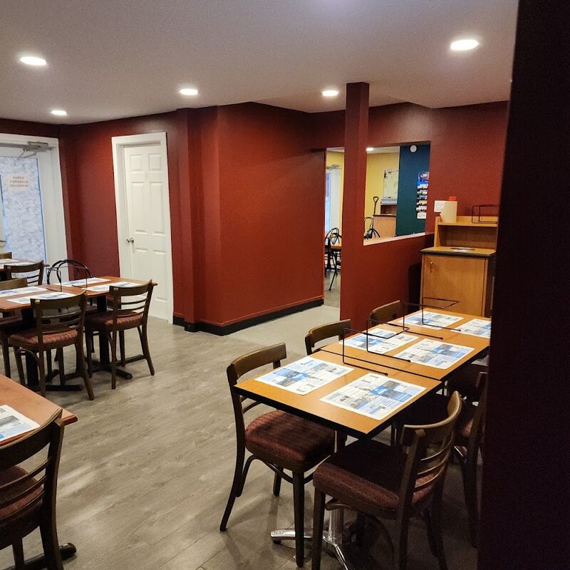 Pizzeria Stoneham - Grill, Italian, Pizza, Salads, Pasta Restaurants in Quebec