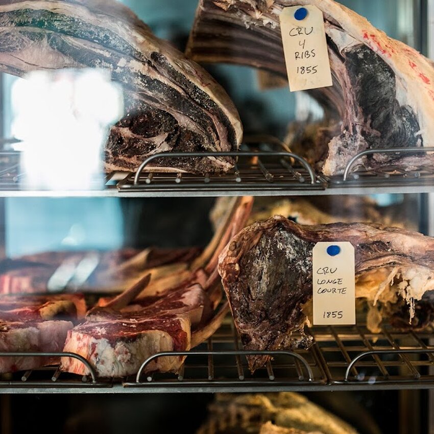 CRU - Bar &agrave; Huitres - Longueuil Market cuisine Restaurants