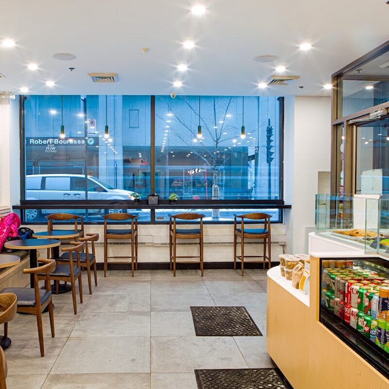 Hinnawi Bros Bagel & Café - Breakfast, Bubble Tea Restaurants in Montreal