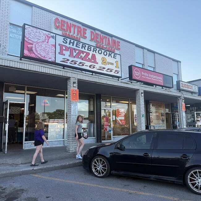 Pizza Sherbrooke - Restaurants pr&egrave;s de: H1M2B3