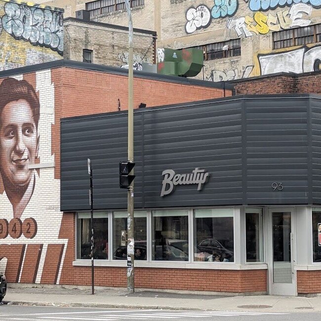 Beautys Luncheonette - Breakfast, American Restaurants Near: H2V4E9