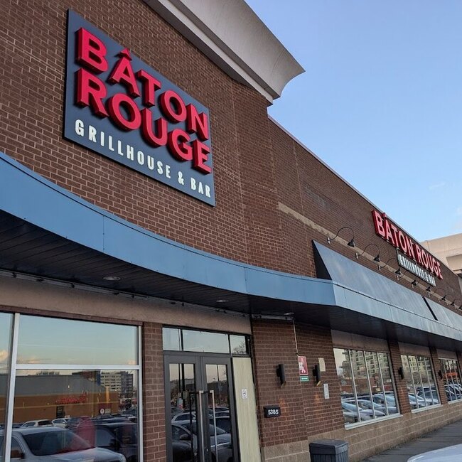 B&acirc;ton Rouge Grillhouse & Bar - Restaurants pr&egrave;s de: H4P1P7