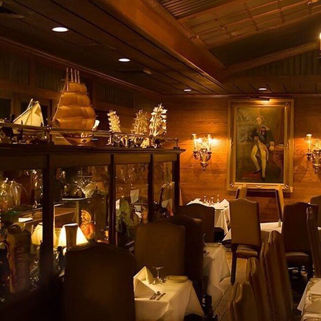 Le Pirate de Laval - Restaurants Libanais, Grillades Laval