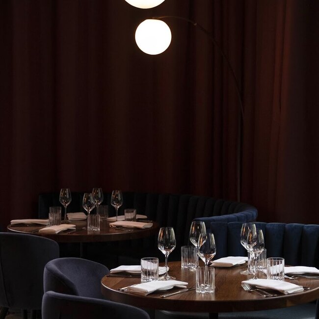 Moishes Steakhouse Restaurant