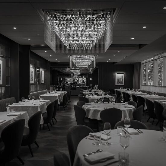 Photo de Moishes Steakhouse, Vieux-Montr&eacute;al - Montr&eacute;al