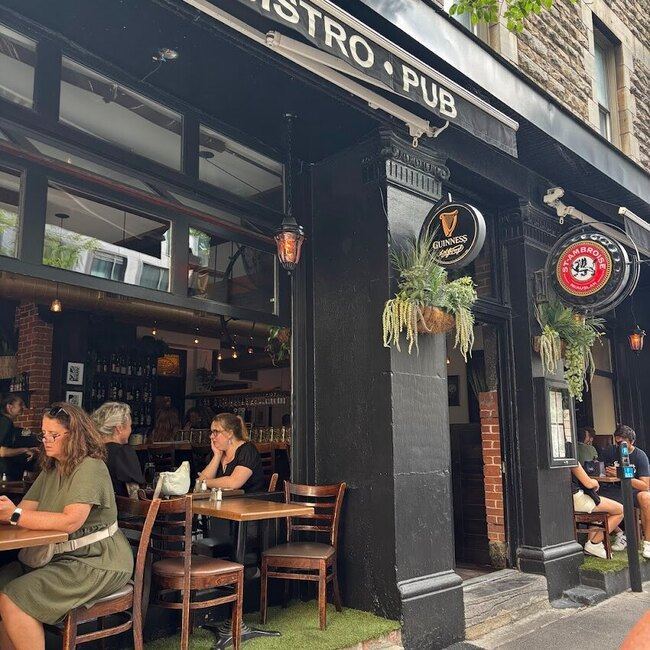 Nyks Bistro Pub - Bistro Centre-ville