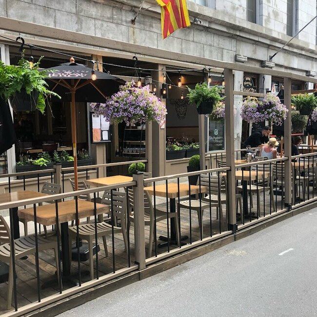 Les Pyren&eacute;es - Couscous Restaurants Near: H2X2A1