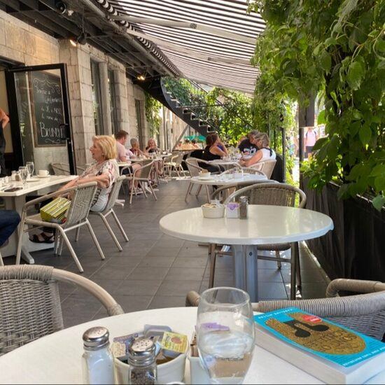 Café Cherrier - Restaurants de Montréal