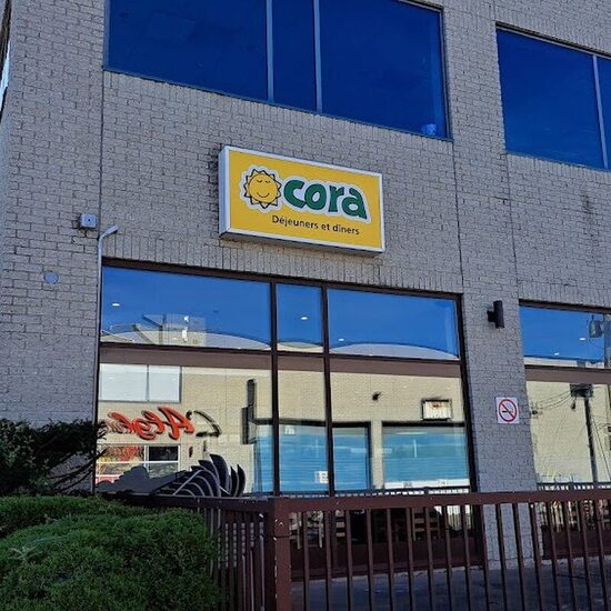 Cora Déjeuners et dîners - Restaurants de Montréal