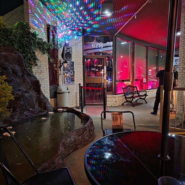 Cafe Mercedes - Restaurants &agrave; Montr&eacute;al-Est