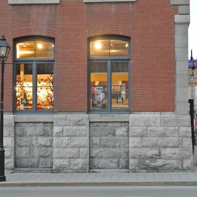 Caf&eacute; Van Houtte - Old Montreal Open Morning Restaurants