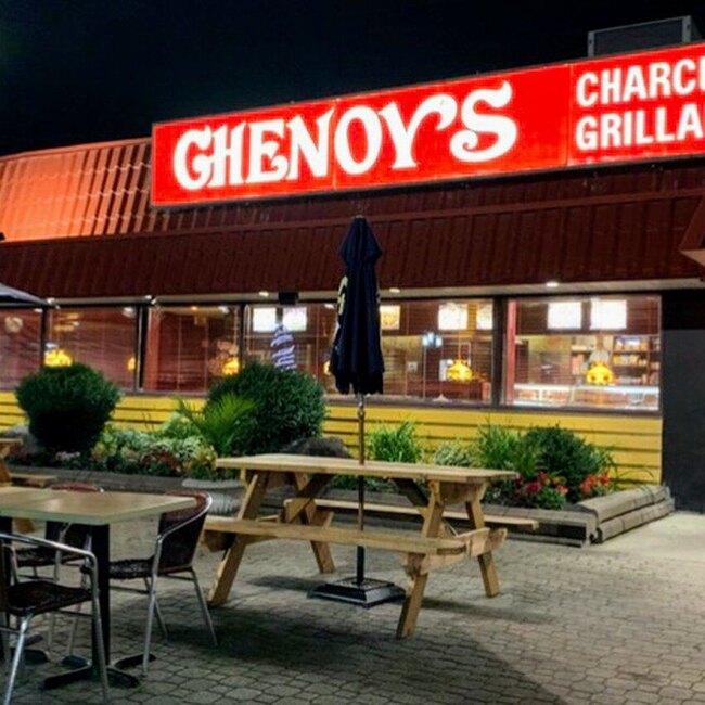 Chenoy's Restaurant Dollard-des-Ormeaux, QC
