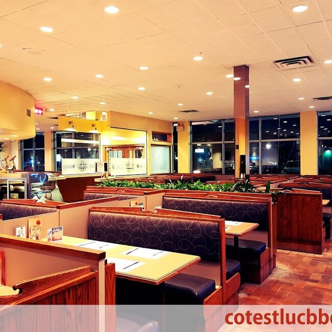 C&ocirc;te St Luc Bar-B-Q -  Restaurants Near: H8Y4A1