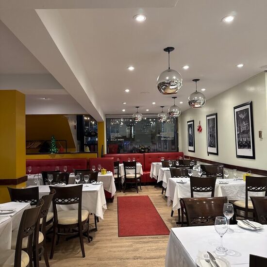 Al Dente Trattoria - Pizza, Tea Restaurants in Montreal