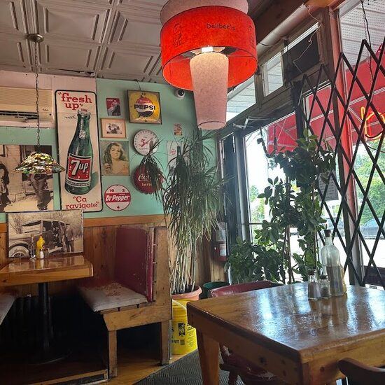 Photo de Delibee's, Pointe-Claire
