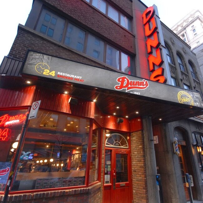 Dunn's Famous Restaurant