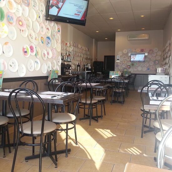 Photo of Hollywood Pizzeria, RDP-Pointe-aux-Trembles - Montreal