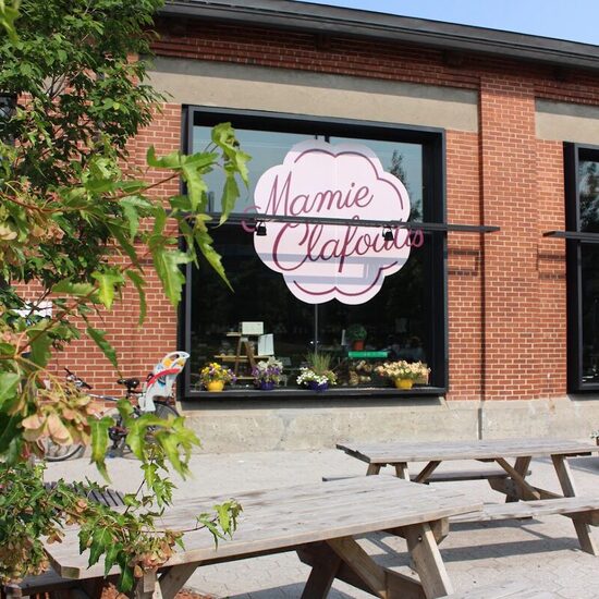 Mamie Clafoutis - Restaurants Deli, Sandwichs de Montréal