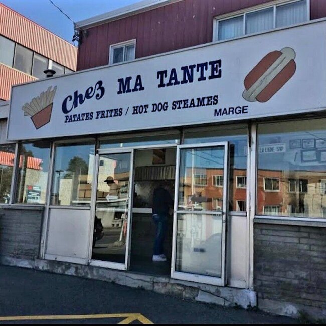 Chez Ma Tante Patates Frites - Delivery Restaurants Near: H2B3B2