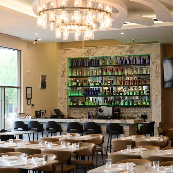 Karoun - Restaurants in Montreal