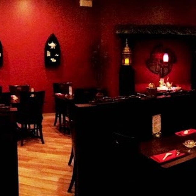 Mel Thai -  Restaurants Near: G8W6Z6