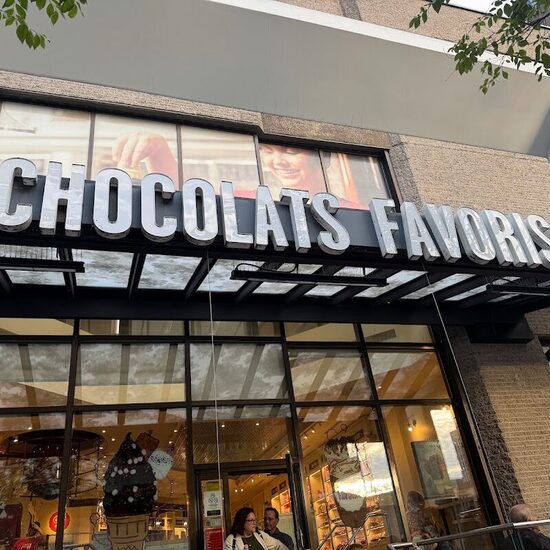 Chocolats Favoris - Restaurants de Montr&eacute;al