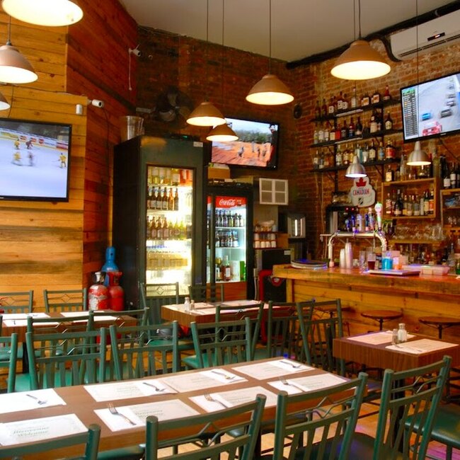 La Baraque du Vieux St-Vincent - Brunch Restaurants Near: H3G1V8