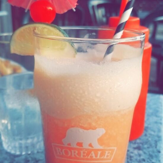Resto Corona - Bars de Montréal