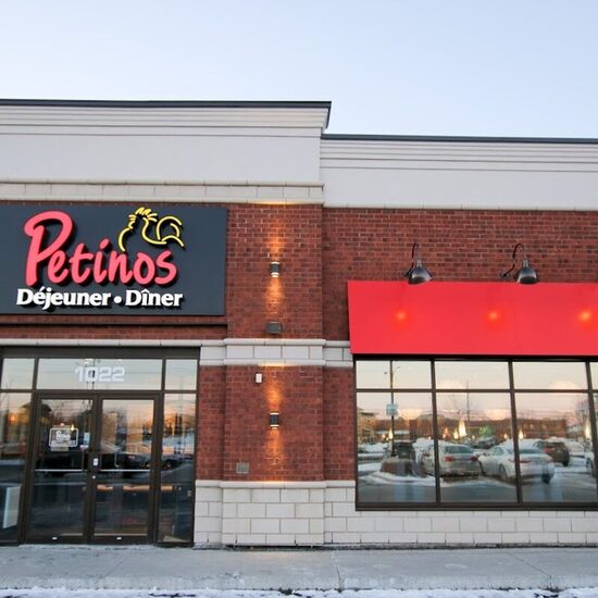 Petinos - Restaurants in Montreal