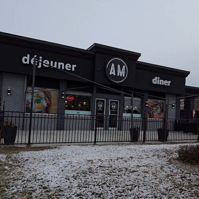 Oeuf Plus - Saint-Jean-sur-Richelieu Open Morning Restaurants