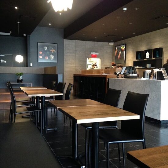 Sushi Shop - Restaurants in Val-Bélair