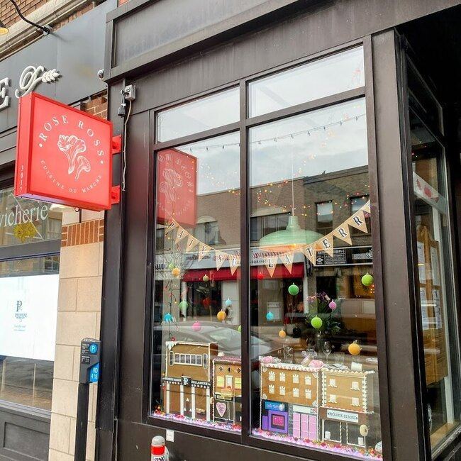 Rose Ross - Restaurants Ouverts pour souper Promenade Masson